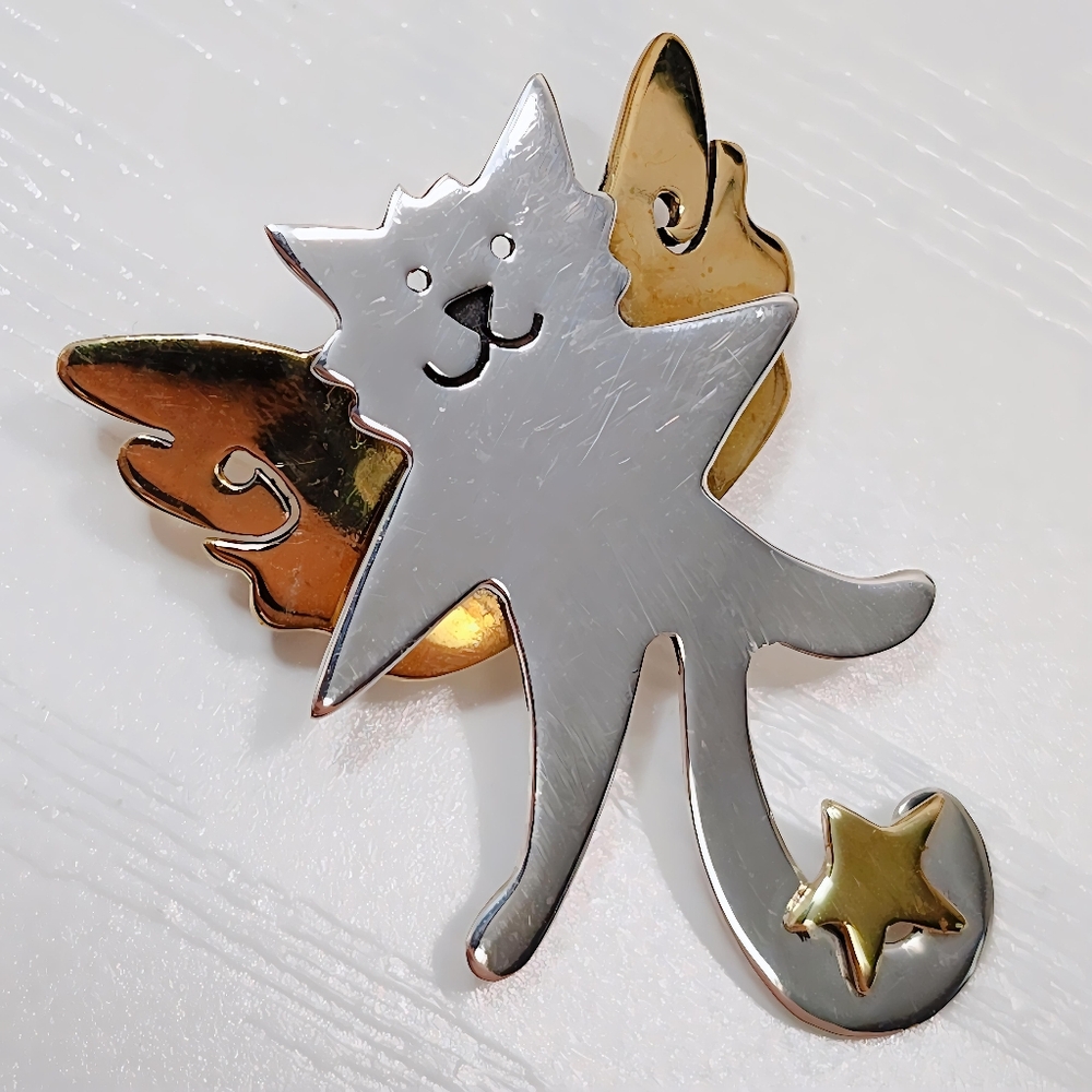 Vintage Far Fetched Sterling Silver Brass Guardian Angel Happy Cat Brooch Pin